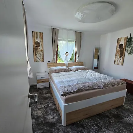 Harti Haus Apartment *